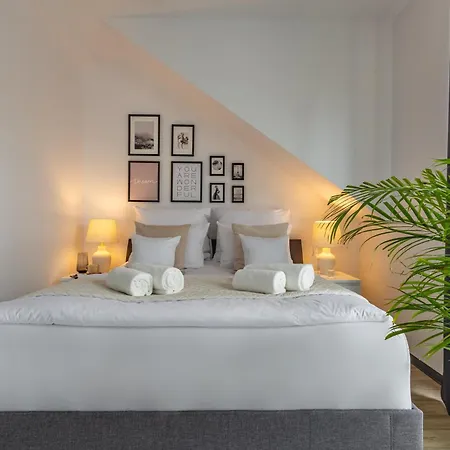 Apartment Solskiego 3*